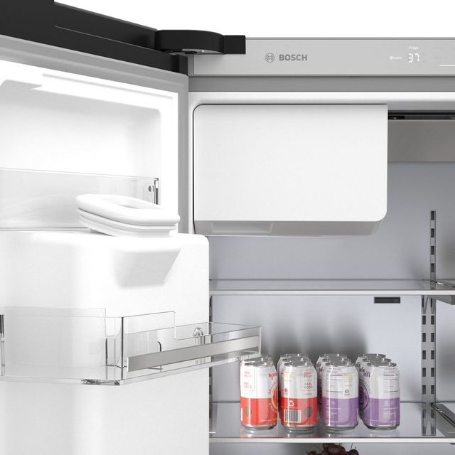 Réfrigérateur à portes françaises à profondeur de comptoir de 35 po Bosch® de 21,6 pi³ - Acier inoxydable noir 8