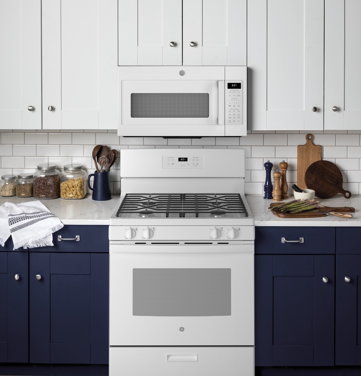 GE® 30" Free Standing Gas Range Grand Appliance and TV