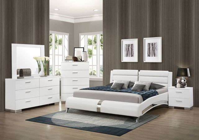 Coaster® Jeremaine 4-Piece White California King Bedroom Collection