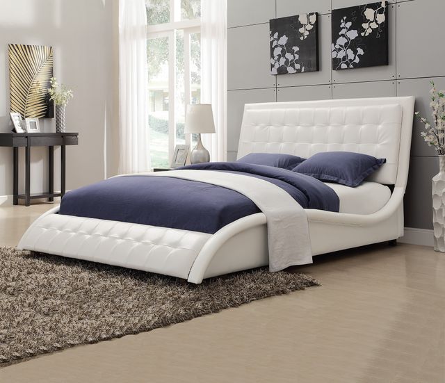 Coaster® Tully White Queen Upholstered Bed 1
