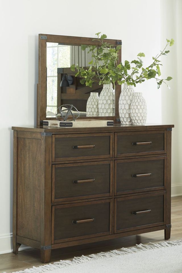 Benchcraft® Wyattfield Two-Tone Dresser and Mirror 3
