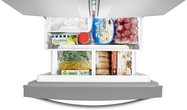 Réfrigérateur à portes françaises de 30 po Whirlpool® de 19,7 pi³ - Acier inoxydable résistant aux traces de doigts 3