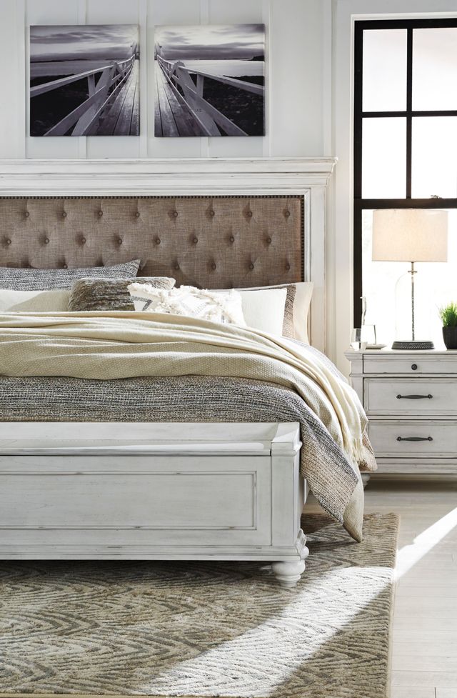 Pensacola King Bed (Upholstered/Storage)-1
