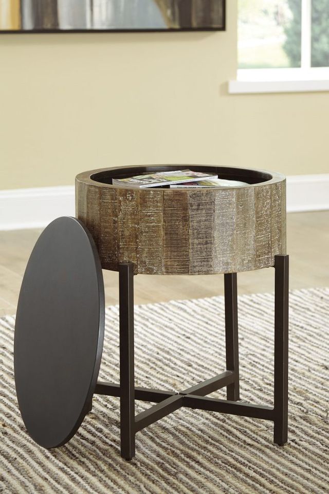 Signature Design by Ashley® Nashbryn Gray/Brown Round End Table 6