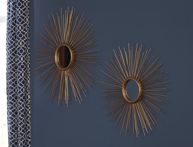 Signature Design by Ashley® Doniel Antique Gold Accent Mirror Set 1