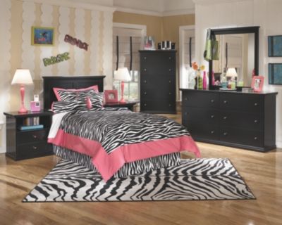 Tête de lit à panneaux simple simple Maribel, noir, Signature Design by Ashley® 3