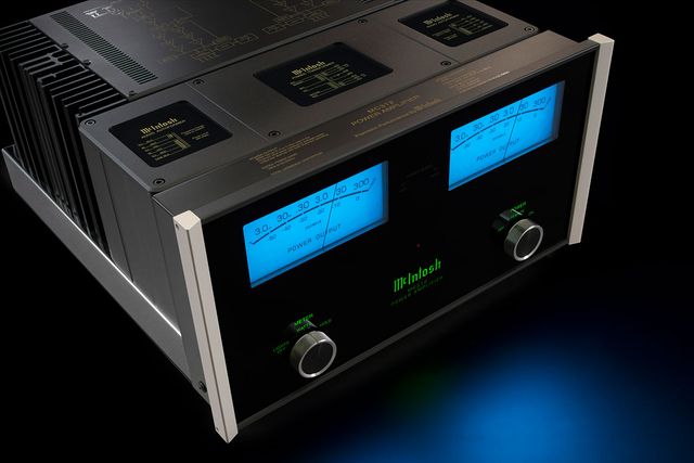 McIntosh® 2-Channel Solid State Amplifier 4