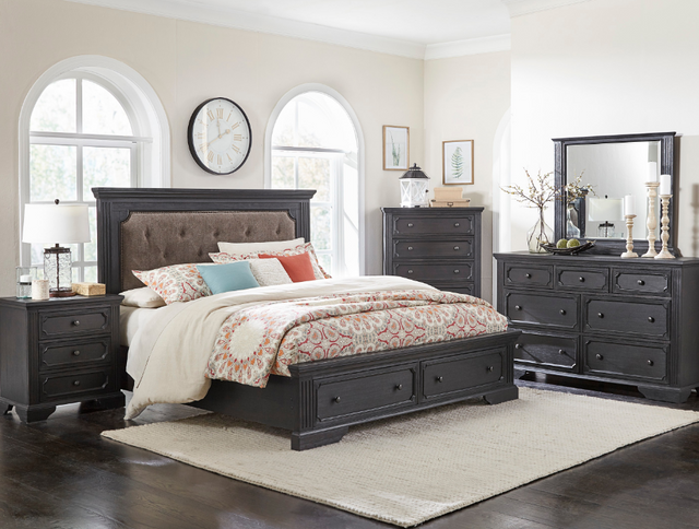 Homelegance Bolingbrook Platform Queen Bed with Footboard Drawers 4