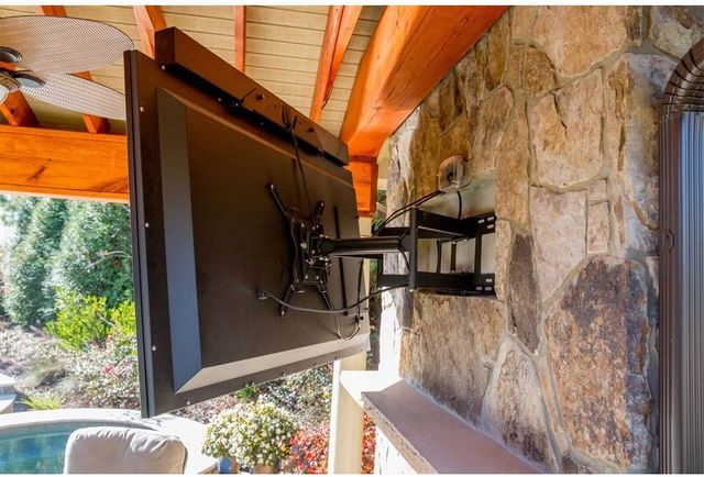 SunBriteTV® Black Dual Arm Articulating Outdoor Weatherproof Mount 6