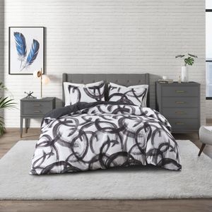Olliix by CosmoLiving Anaya Cotton Printed Black and White Full/Queen Comforter Set