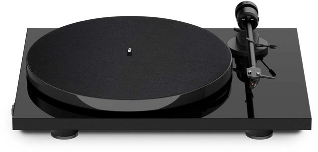 Pro-Ject E1 BT Piano Black Turntable