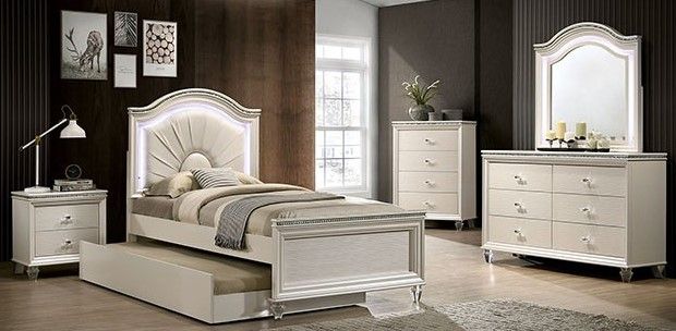 Furniture of America® Allie 4-Piece Pearl White Twin Trundle Bedroom Set