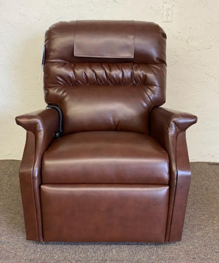 Appendix Counsel Goat Ultra Comfort™ Leisure Chestnut Medium Size Power Lift Chair-UC332M-CHESTNUT  | Hoelscher's Fine Furniture, Appliances & Electronics | Floresville and  Pleasanton, TX