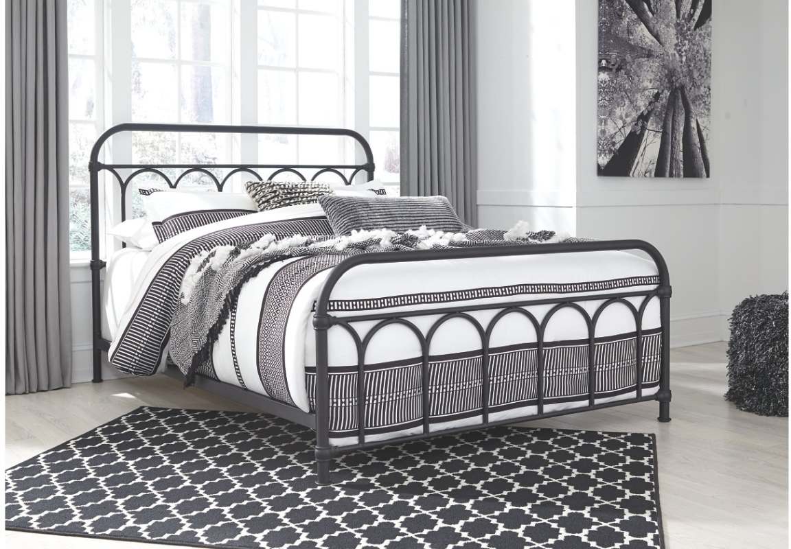 Signature Design By Ashley® Nashburg Black Queen Metal Bed | Pruitt's ...