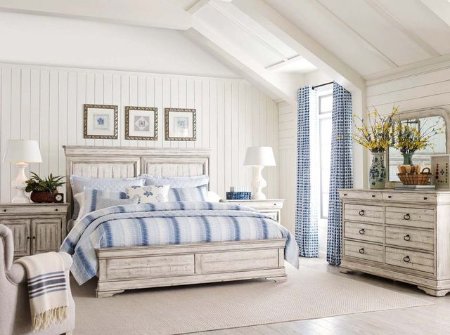 Kincaid® Selwyn Cottage White Carlisle King Panel Bed-2