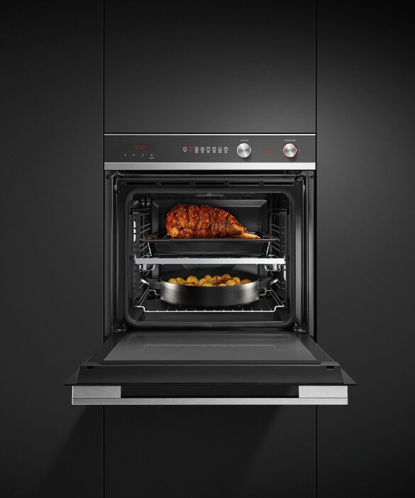 Fisher & Paykel Series 5 24" Black Wall Oven 4