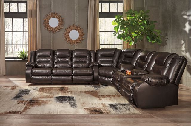 Signature Design by Ashley® Vacherie Chocolate Double Reclining Loveseat with Console-3