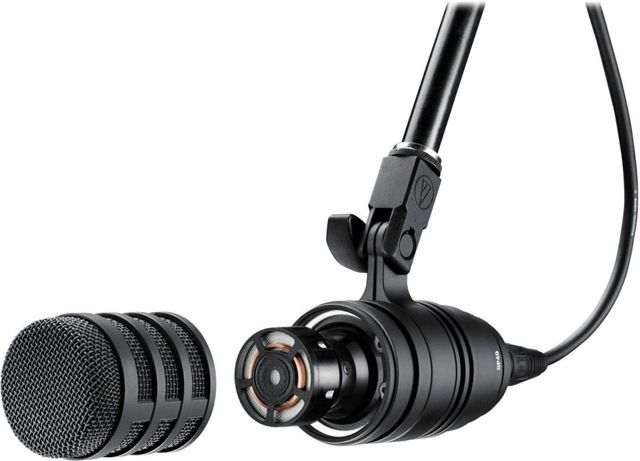 Audio-Technica® BP40 Large-Diaphragm Dynamic Broadcast Microphone 2