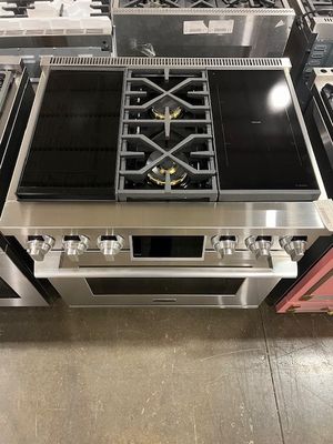 Signature Kitchen Suite 36" Stainless Steel Pro Style Dual Fuel Range