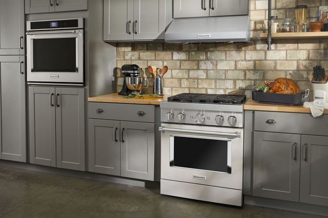 KitchenAid® 30" Stainless Steel Commercial-Style Free Standing Dual Fuel Range 31