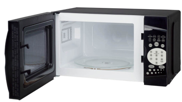 Magic Chef® 0.7 Cu. Ft. Black Countertop Microwave 2