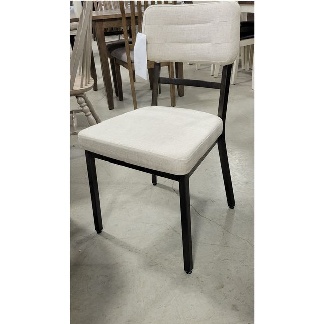 Amisco Phoebe Side Chair