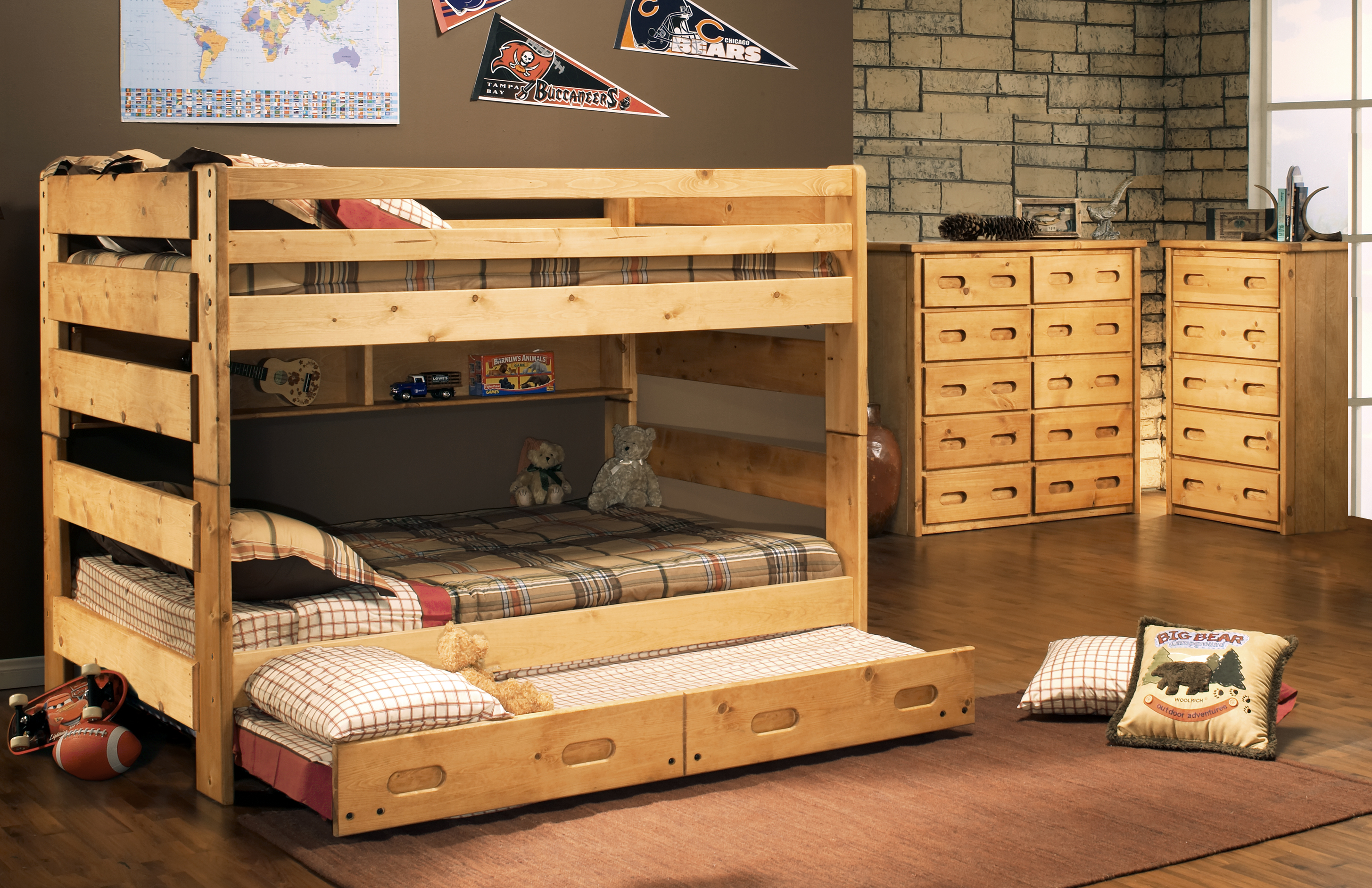 Bunk bed deals trundle mattress