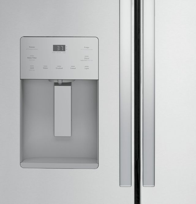 Réfrigérateur à portes françaises de 36 po GE® de 25,6 pi³ - Acier inoxydable résistant aux traces de doigts 25