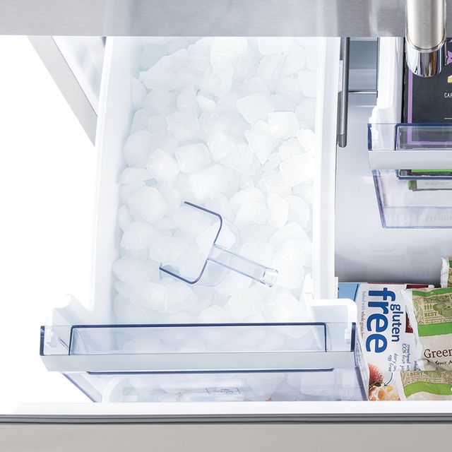 Beko 16.4 Cu. Ft Panel Ready Built In Bottom Freezer Refrigerator 2