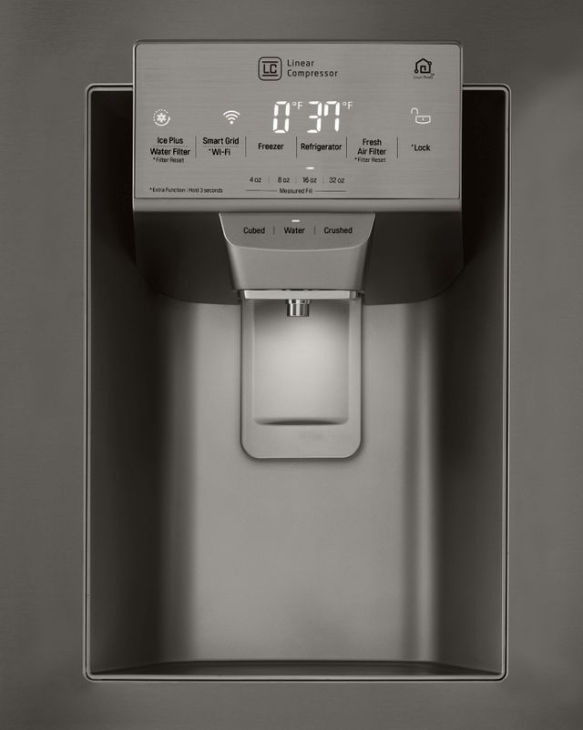Réfrigérateur à portes françaises à profondeur de comptoir de 36 po LG® de 23,5 pi³ - Acier inoxydable noir résistant aux traces de doigts 10