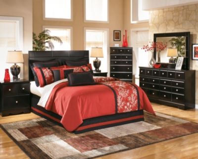Signature Design by Ashley® Shay Almost Black Nightstand 6