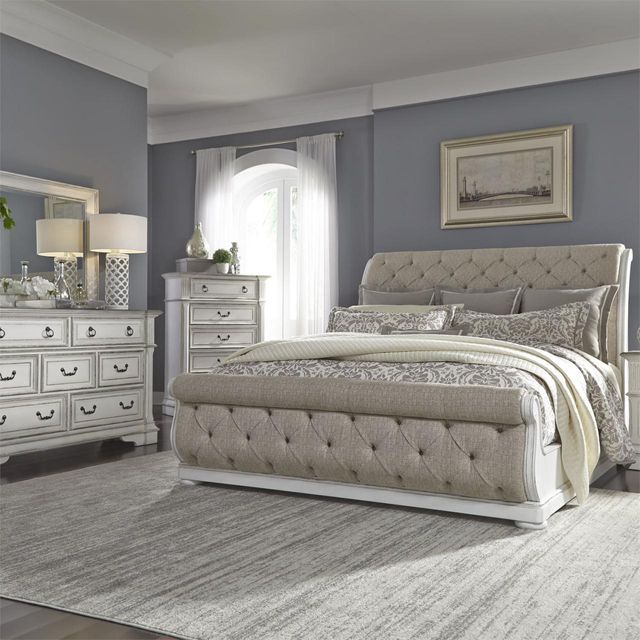 Liberty Furniture Abbey Park 4-Piece Antique White Queen Upholstered Sleigh Bed Set 0
