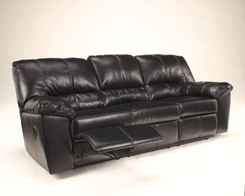 Signature Design by Ashley® Fort Logan Black Reclining Sofa