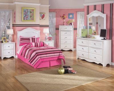 Signature Design by Ashley® Exquisite White Youth Bedroom Dresser 6