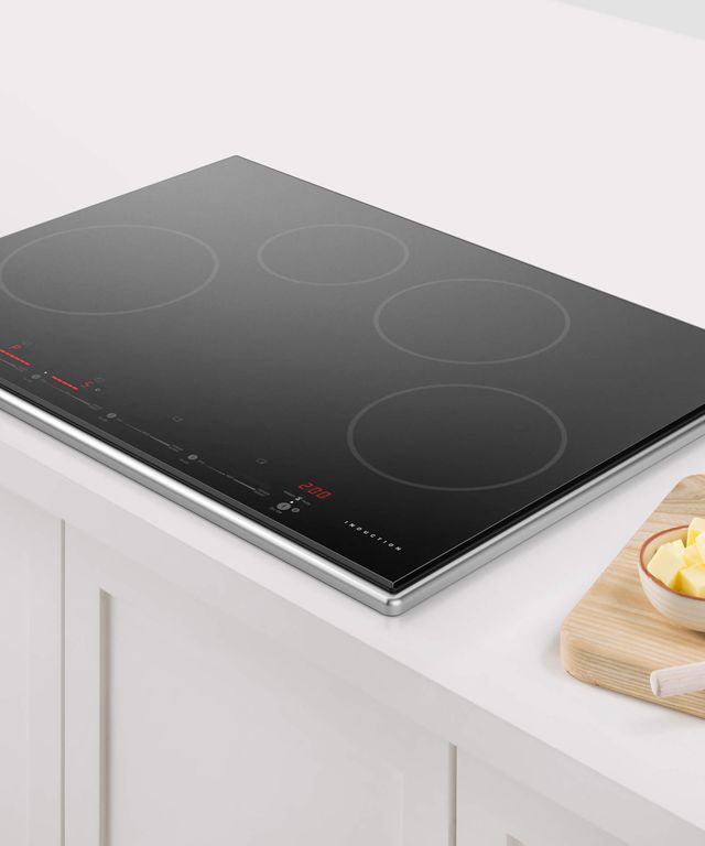Fisher & Paykel Series 9 30" Stainless Steel Frame with Black Glass Induction Cooktop-4