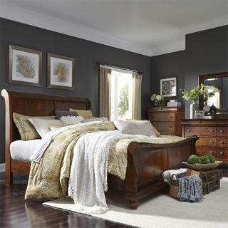 Liberty Furniture Rustic Traditions 4 Piece Cherry California King Sleigh Bed Set