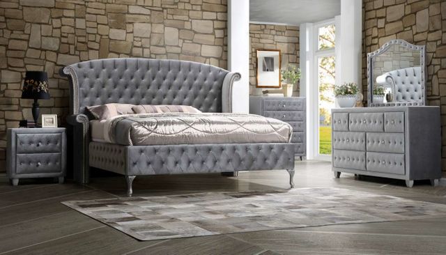 Coaster® Deanna Grey 5 Piece Eastern King Upholstered Bedroom Set 0