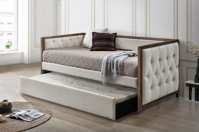 Tufted Daybed With Trundle-1