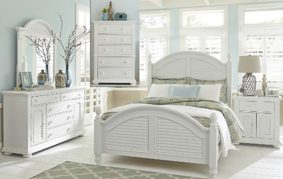 Liberty Summer House l 5-Piece Oyster White Queen Poster Bedroom Set