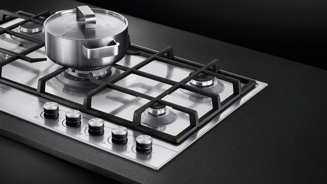 Fisher & Paykel Series 7 36" Stainless Steel Gas Cooktop 6