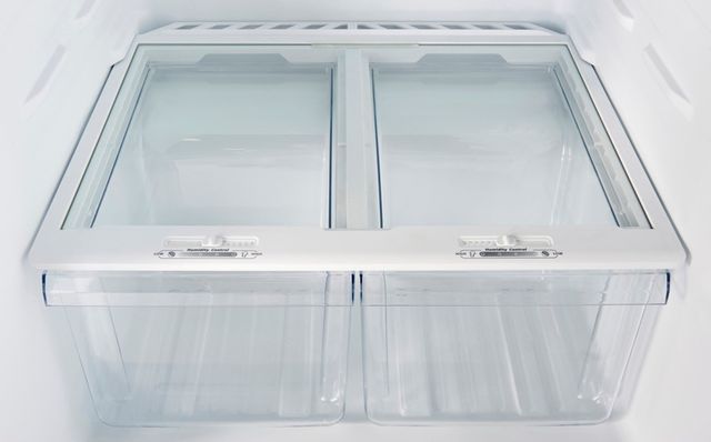 Réfrigérateur à congélateur supérieur de 18,0 pi³ Moffat® - Blanc 7