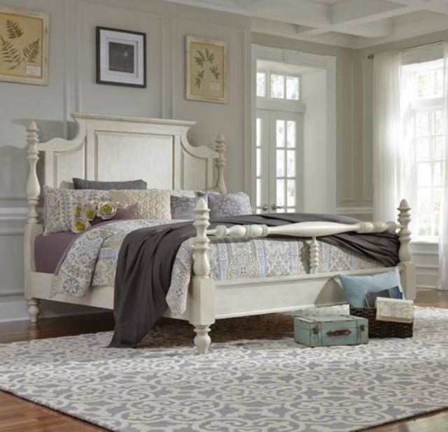 Liberty High Country Antique White Queen Poster Bed 6