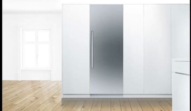 Bosch Benchmark® Series 16.8 Cu. Ft. Custom Panel Built-in Column Refrigerator 4