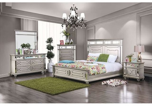 Furniture of America® Fantasia 4 Piece Silver Queen Bedroom Set 0