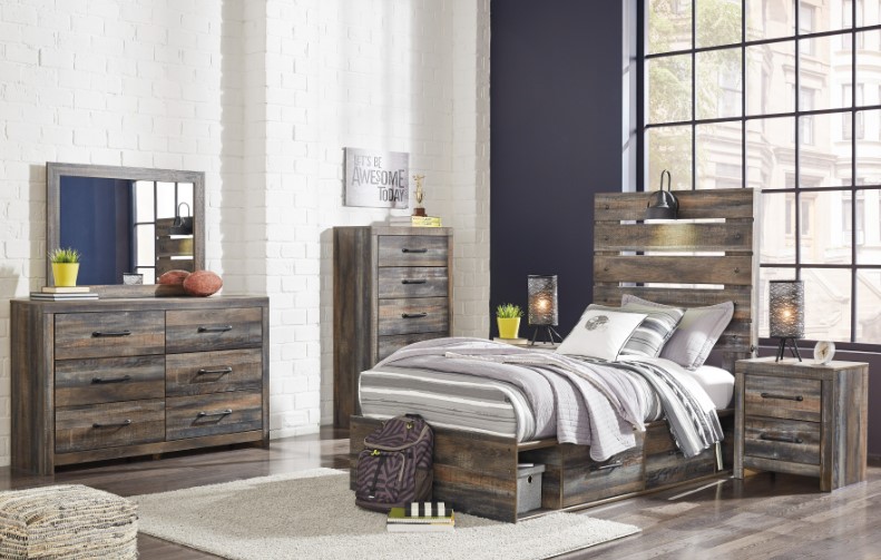 Rustic wood bedroom set for boys