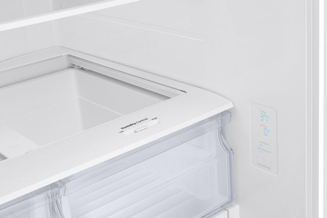 Samsung 22.1 Cu. Ft. White French Door Refrigerator 7