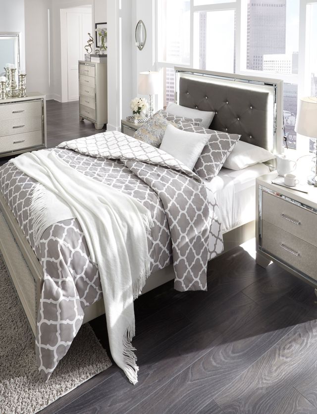 Signature Design by Ashley® Lonnix Silver Upholstered Full Bed 4