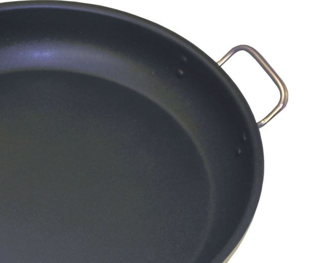 Thermador® 16" Chef's Pan Large Skillet-1