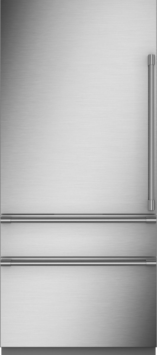 Monogram® 20.2 Cu. Ft. Stainless Steel Counter Depth Bottom Freezer Refrigerator 3