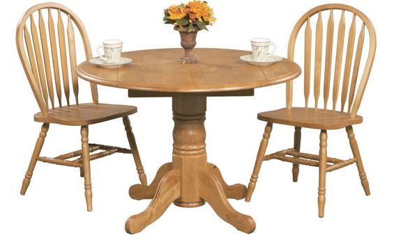 Winners Only Inc. Farmhouse Round Table